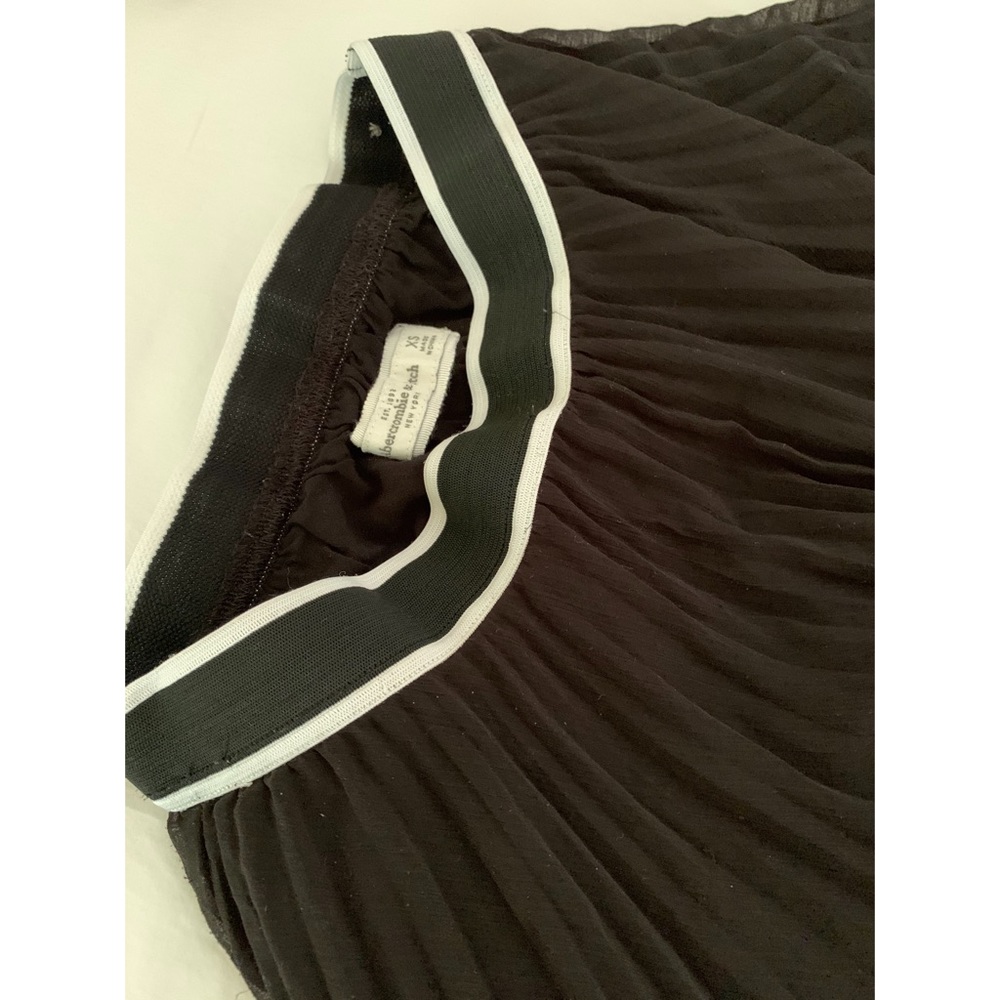 A&F Skirt